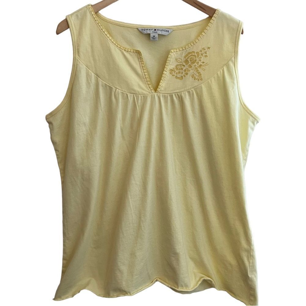 Tommy Hilfiger 3X Butter Yellow Sleeveless Top w/embroidered detail NWT🏷